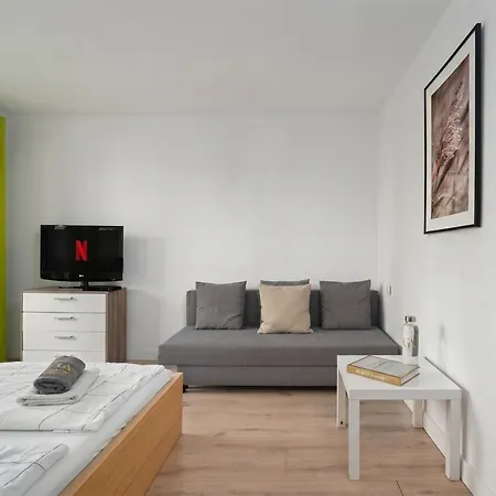 Golden - Center - One Bedroom Apartment&k2