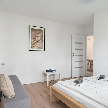 Golden - Center - One Bedroom Apartment&k2 Варшава